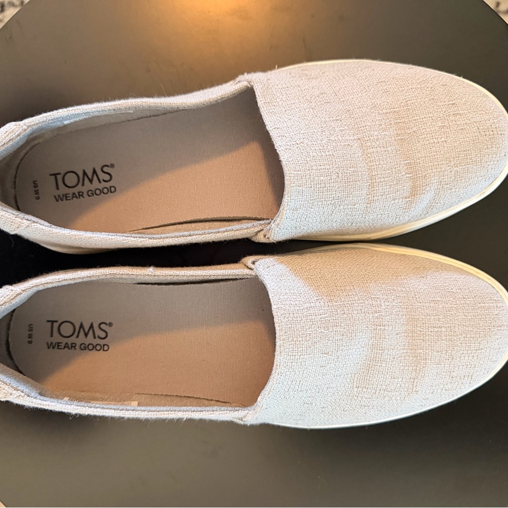 Tom’s Kameron Slip on Sneaker